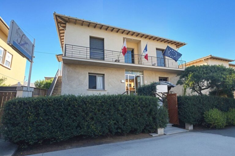 Hotel nur wenige Schritte vom Meer entfernt – eine Oase der Ruhe und Entspannung in Castiglioncello